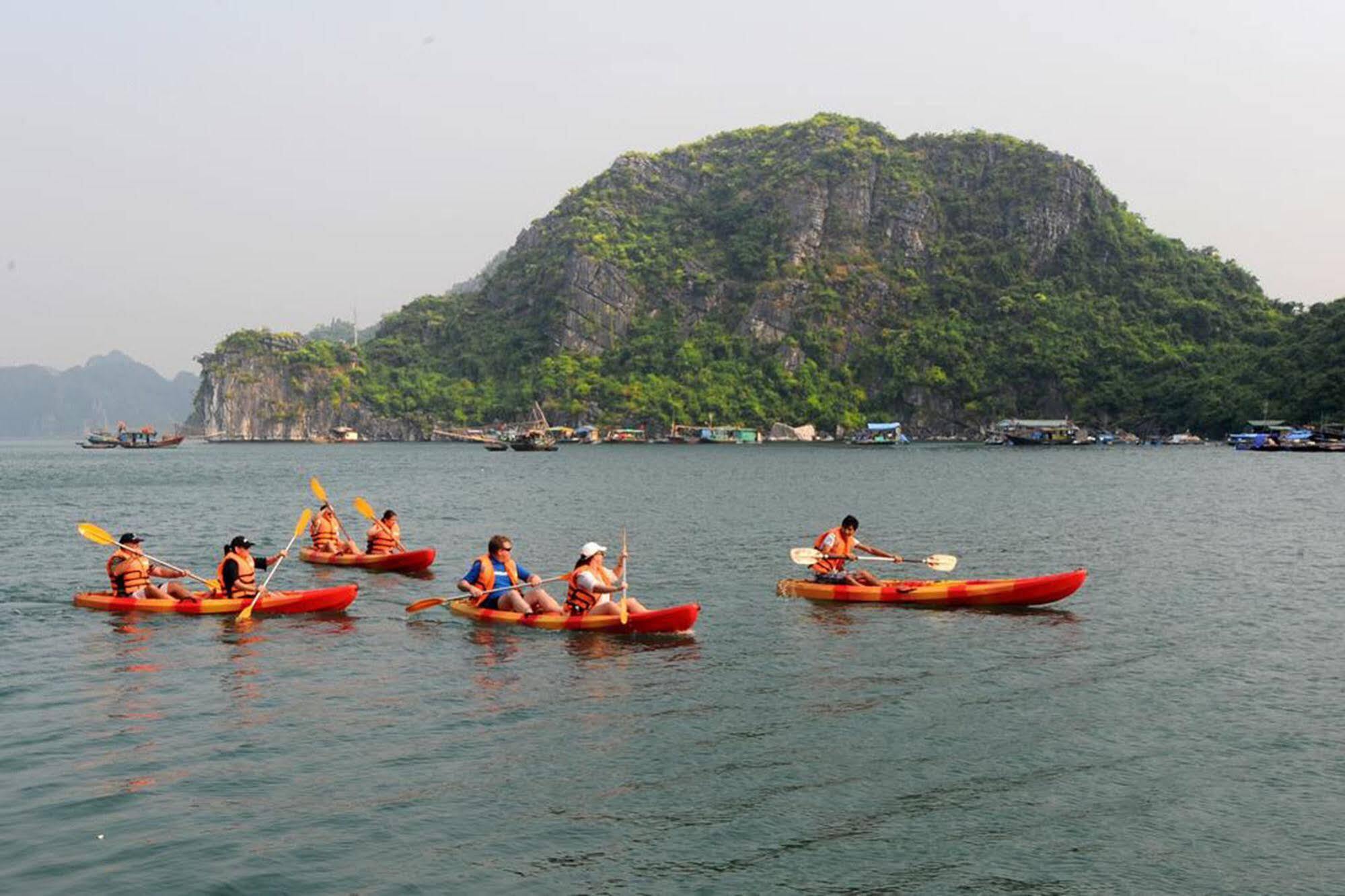 Hotel Majestic Halong Cruise Ha Long Exterior foto